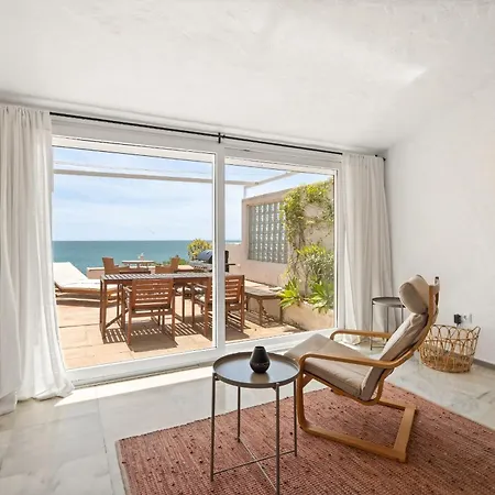 54 Bahia Dorada By The Sea In Estepona